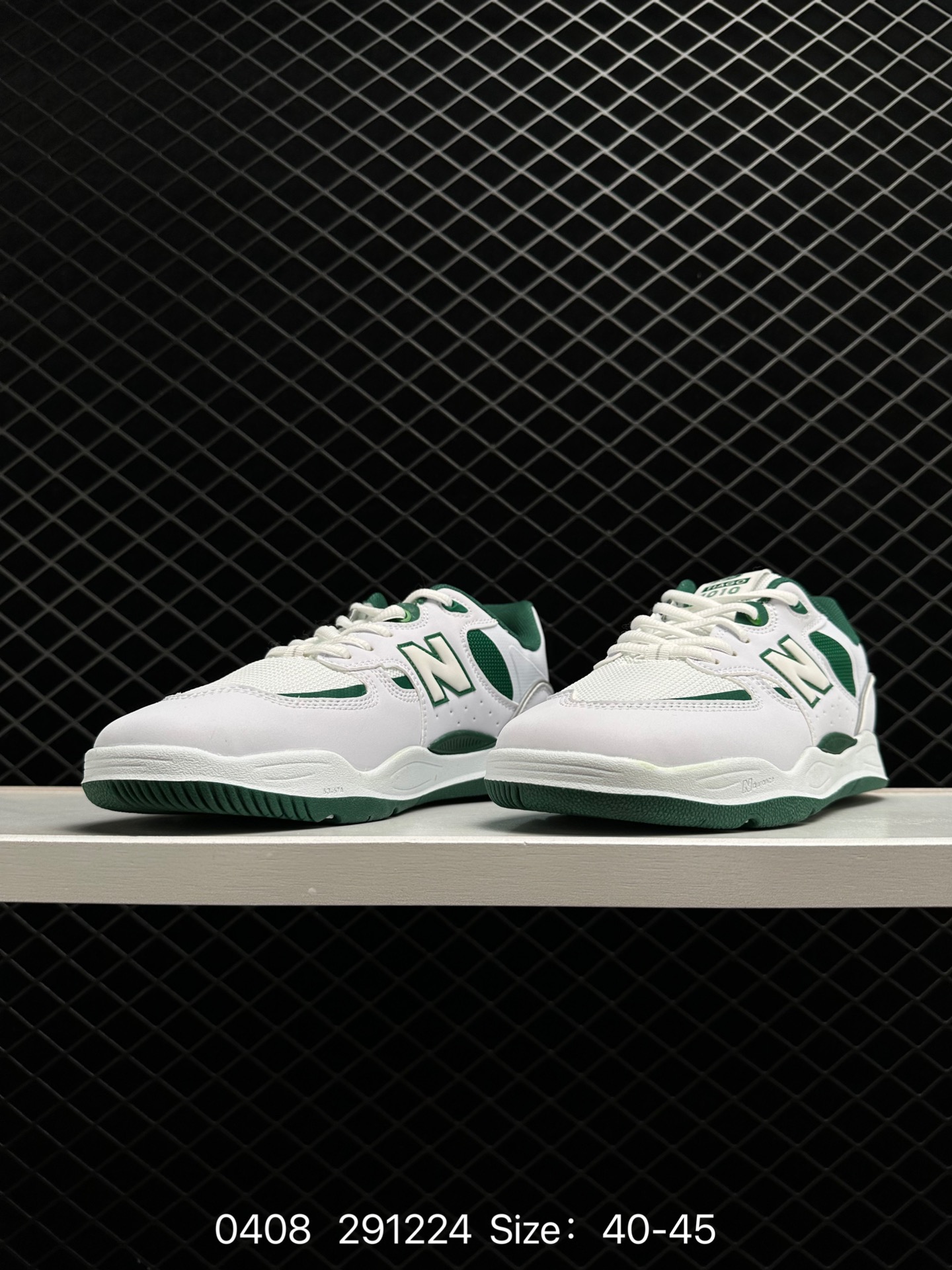 New Balance NM1010BR